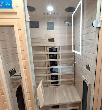S Parkovanim Priamo Na Strbskom Plese Appartement Štrbské Pleso